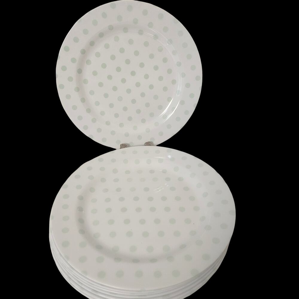 Moda Home Green and White 12"‎  Plastic plates Set of 8